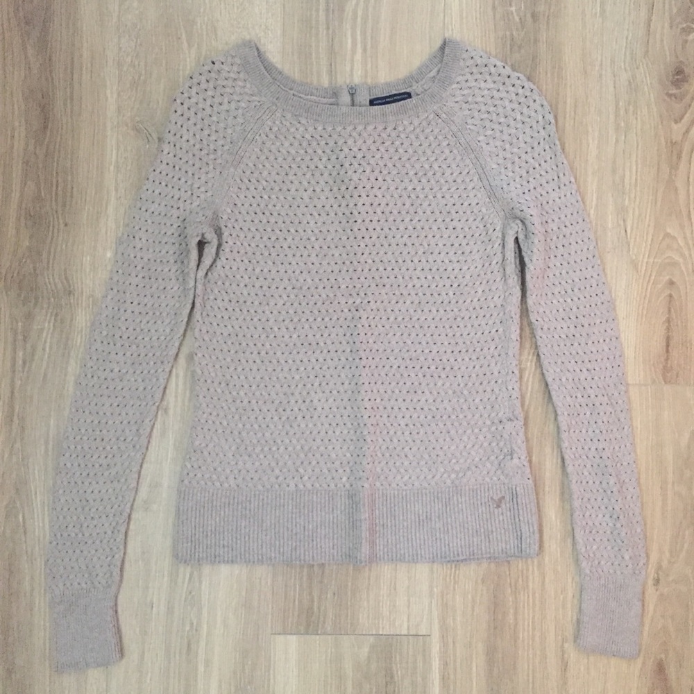 American Eagle sweater